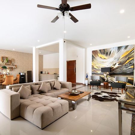 The Luxury Collection, Monaco Blu Villa Seminyak  Exterior photo