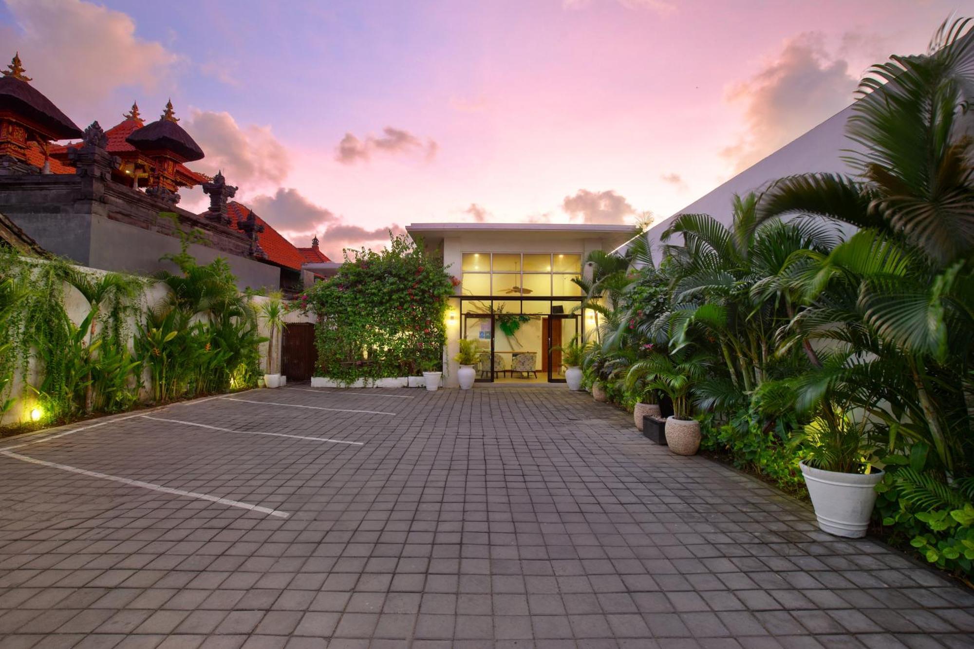 The Luxury Collection, Monaco Blu Villa Seminyak  Exterior photo